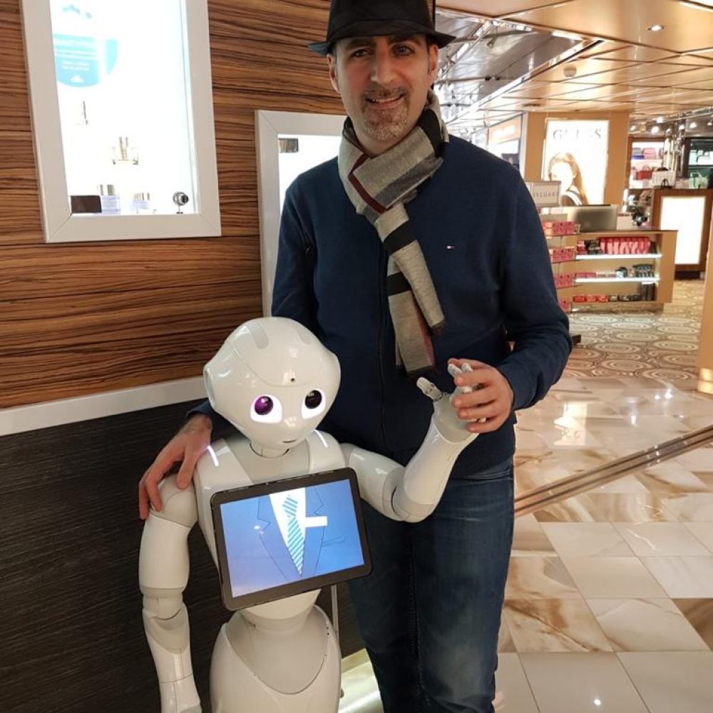 Foto Gerry con robot